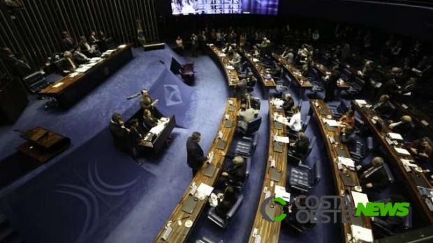 Senado aprova desconto maior na conta de luz de famílias carentes