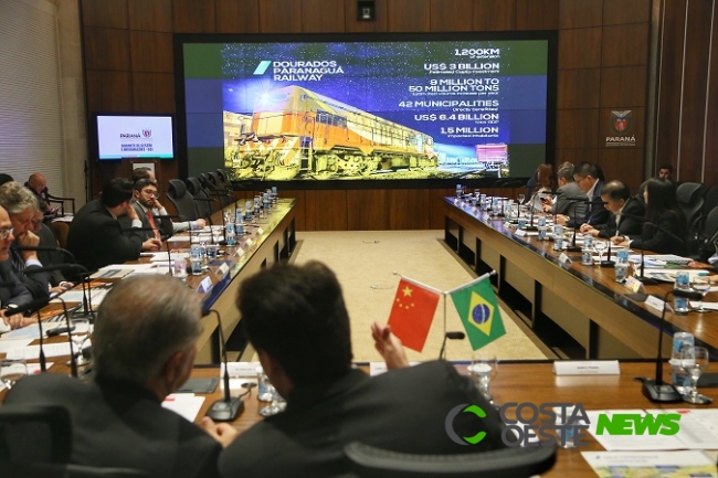 Ratinho Junior apresenta projeto de Ferrovia até Foz do Iguaçu para empresários chineses