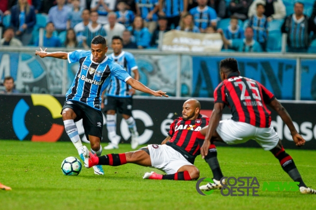 Com Maicon entre os relacionados, Grêmio encara o Athletico-PR com transmissão da Rede Costa Oeste 