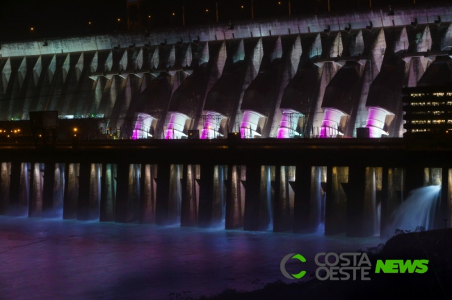 Barragem de Itaipu terá iluminação especial para o Outubro Rosa