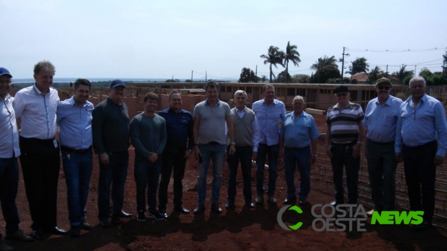 Deputado Sérgio Souza realiza visita em Santa Helena e participa de reuniões com autoridades