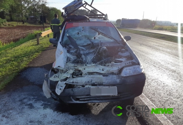 Batida entre carro e carreta deixa três feridos na BR-277 entre Medianeira e São Miguel