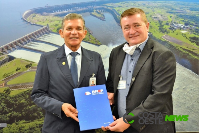 Após reunião com a Amop, Itaipu sinaliza apoio financeiro para a saúde pública da região