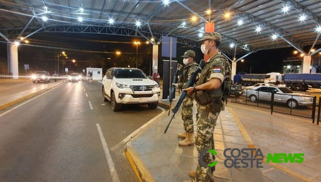 Mais de 30 militares paraguaios que trabalham na fronteira estão com Covid