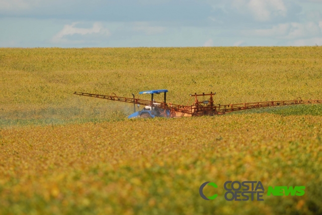 Adapar orienta sobre proibição de agrotóxicos com Paraquat