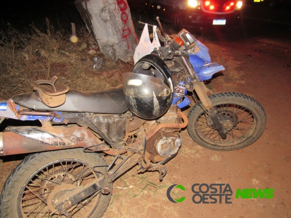 Motociclista fica ferido em acidente na PR 317 entre Santa Helena e São José das Palmeiras