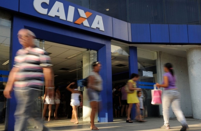 Caixa libera abono salarial a trabalhadores nascidos em novembro