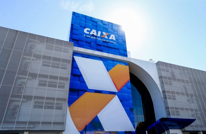 Caixa paga auxílio emergencial a nascidos em agosto