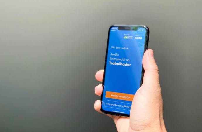 Caixa paga hoje auxílio emergencial a nascidos em abril