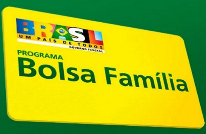 Caixa paga novo Bolsa Família a beneficiários com NIS de final 3