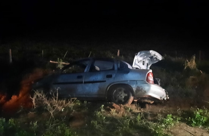 Capotamento deixa um ferido na PR-364 entre São José e Terra Roxa