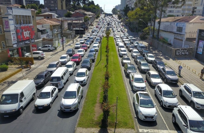 Com pagamento antecipado, motoristas podem ter 40% de desconto em multas de trânsito