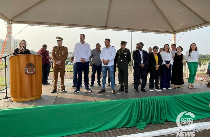 Desfile de 07 de setembro reúne milhares de pessoas em Medianeira