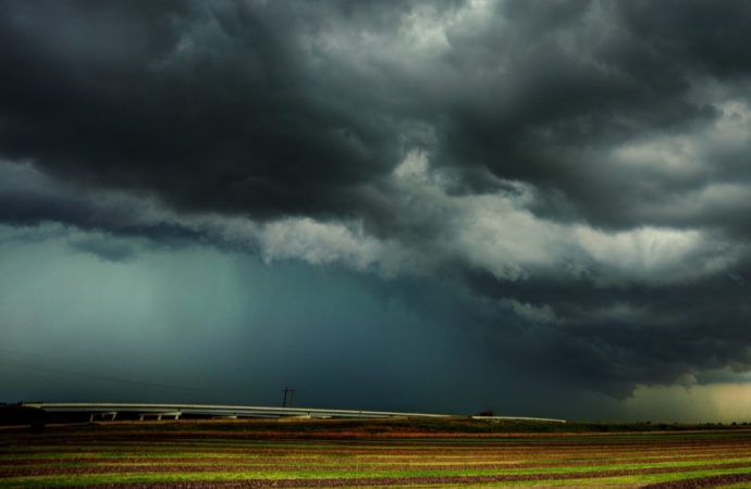 Fim de semana terá temporais e grandes volumes de chuva na Região Sul