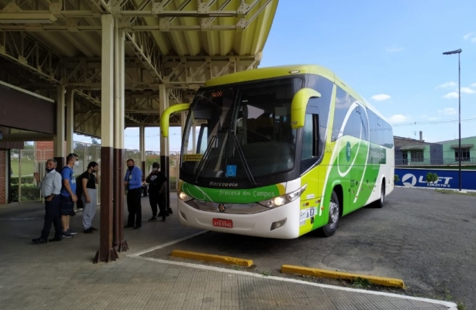 Governador sanciona lei da gratuidade de passagens para idosos nos ônibus intermunicipais