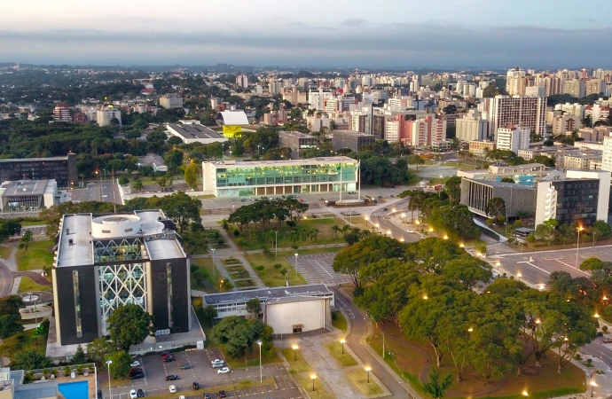 Governo do Paraná prorroga toque de recolher até 28 de fevereiro