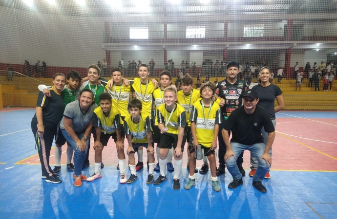 Futsal do Estação Verão e finais do Xadrez movimentam o esporte