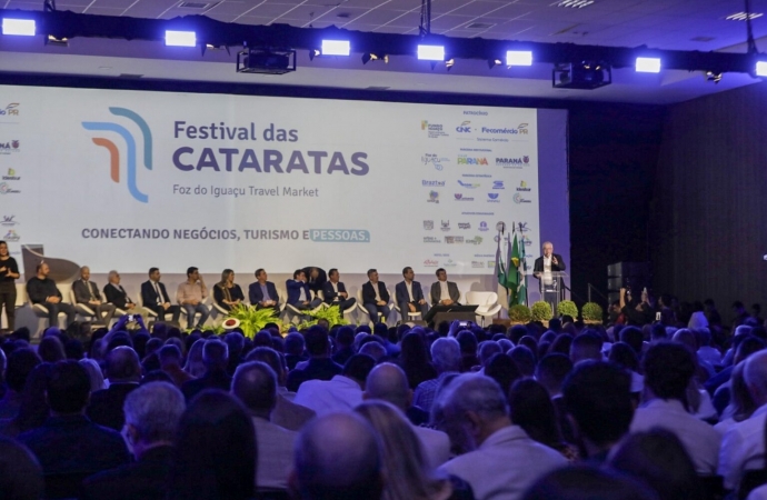 Lindeiros apoia Adetur na divulgação do turismo regional no Festival das Cataratas