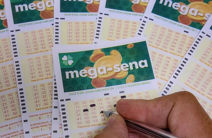 Mega-Sena acumula e prêmio vai a R$ 6,5 milhões