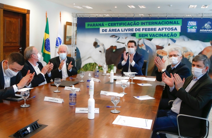 Paraná conquista status internacional de área livre de febre aftosa sem vacinação