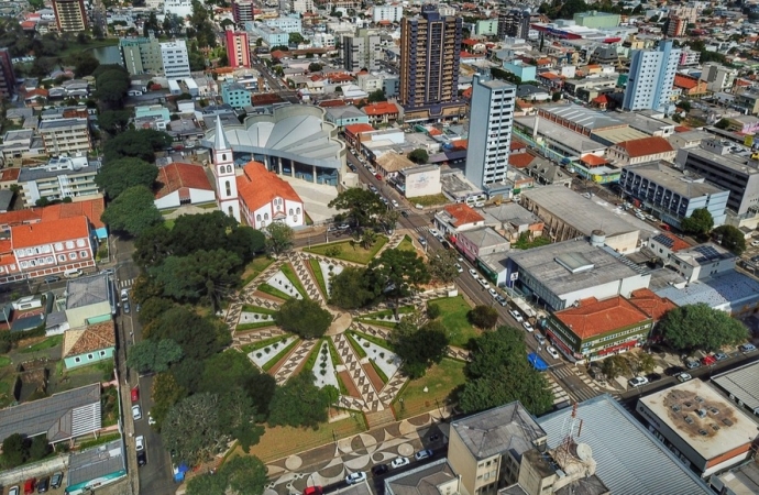 Paraná incentiva municípios a buscarem parcerias com iniciativa privada