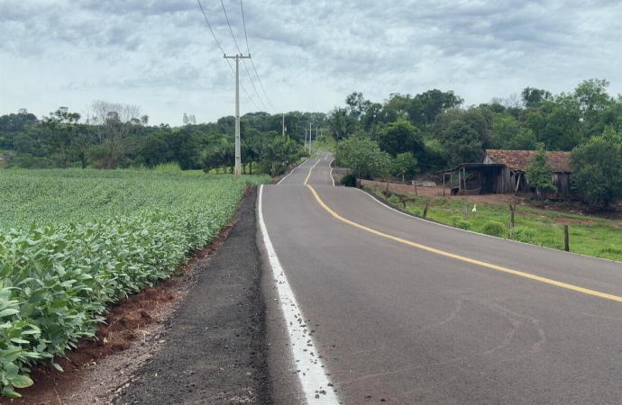 Parceria entre Itaipu e prefeitura de Toledo permite renovação da estrada do Morro do Otávio