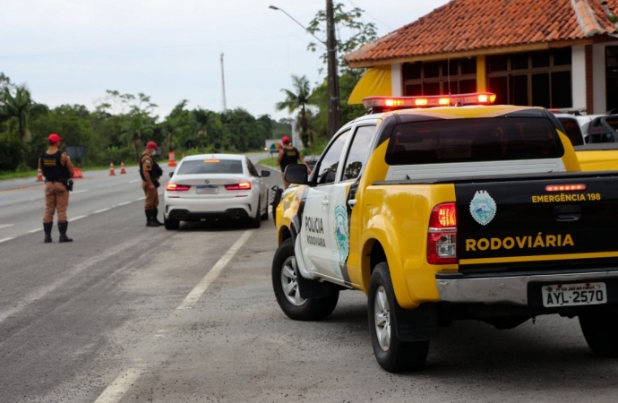 PMPR intensifica policiamento nas rodovias estaduais durante o feriado Finados