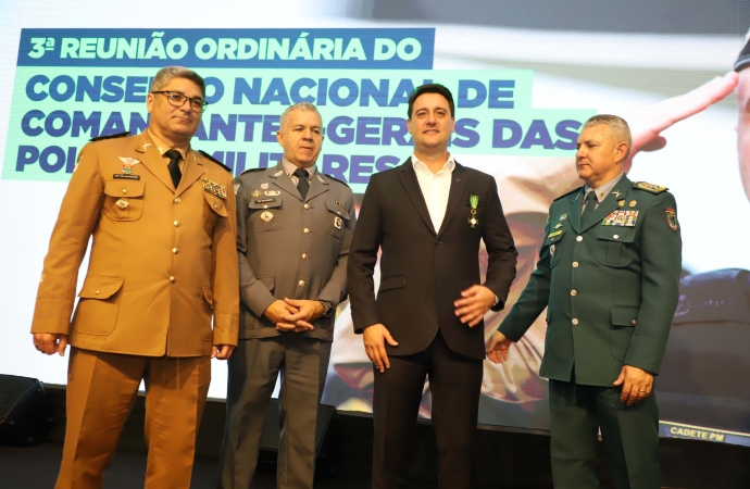 Ratinho Junior ressalta bons índices da segurança do Paraná em reunião com PMs de todo o Brasil