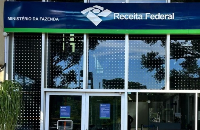 Receita Federal entrega nesta terça-feira, quase R$ 2,5 milhões em mercadorias apreendidas para 15 APAEs da região noroeste do Paraná