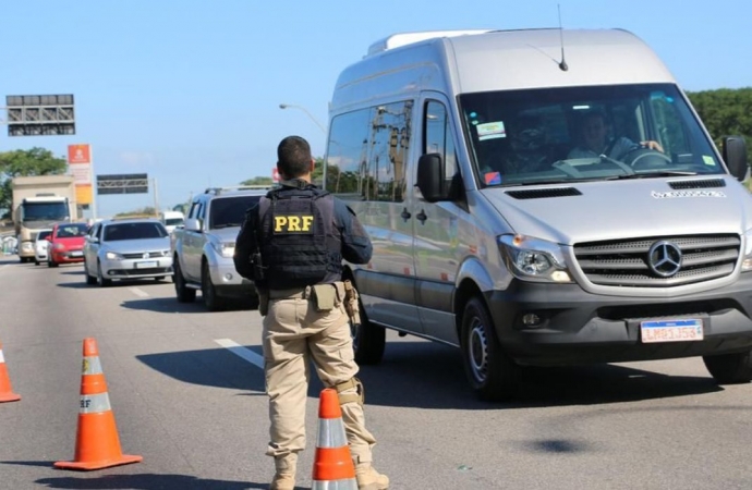 Rodovias federais têm segurança reforçada no feriado