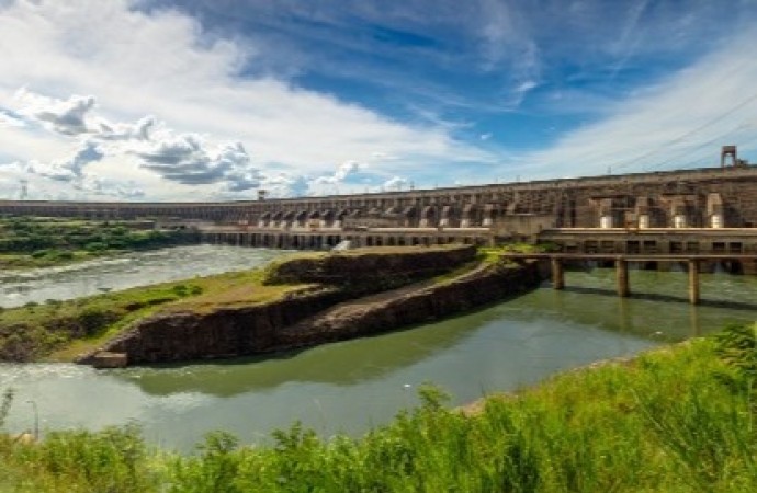 Usina de Itaipu registra em 2020 a melhor produtividade de sua história