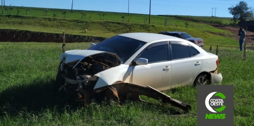 Acidente envolvendo veículos deixa feridos na PR 495 em Santa Helena