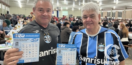 AMA e Avalanche Azul recebem pelo menos 800 pessoas em bingo beneficente em São Miguel