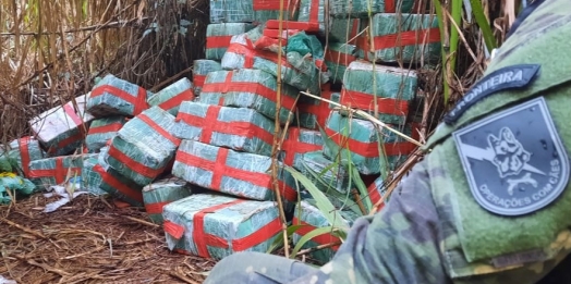 BPFRON apreende duas toneladas e meia de maconha em Santa Helena durante Operação Hórus