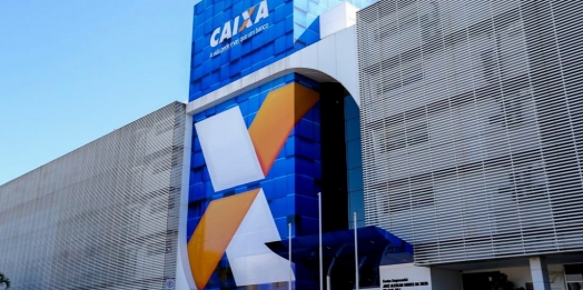 Caixa libera abono salarial para nascidos em novembro e dezembro