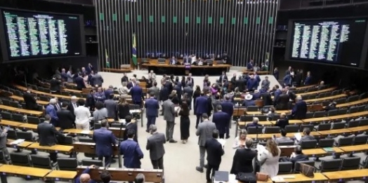 Com fim do DPVAT, Câmara conclui votação do primeiro projeto do pacote fiscal