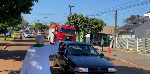 Procissão de carros celebra festa de São Cristovão em São Miguel do Iguaçu