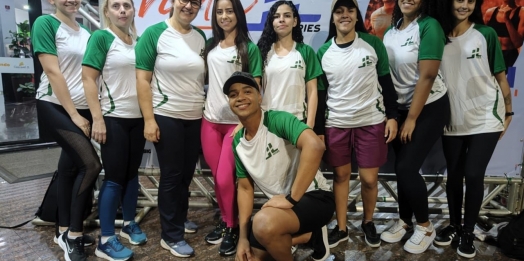 Corrida Pela Vida: Acadêmicos de Educação Física participam de evento em prol do Hospital do Câncer de Cascavel Uopeccan