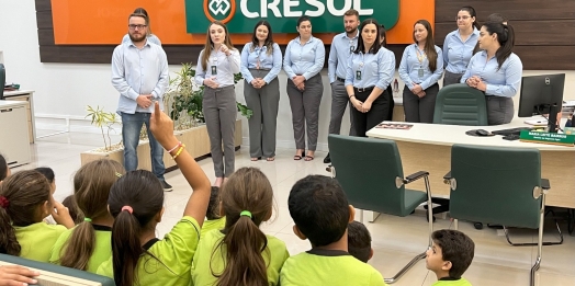 Cresol beneficia 650 alunos com projetos educacionais