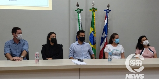 Equipes da Saúde de Medianeira participam de palestra sobre câncer infantil