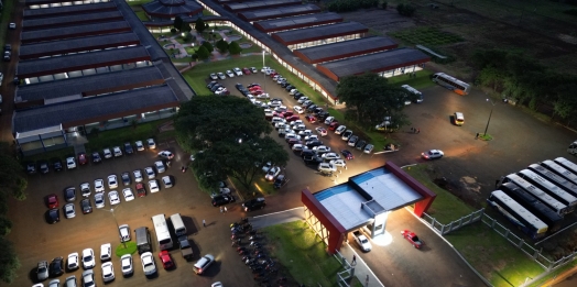 Faculdade UNIGUAÇU agradece parcerias e deseja um 2024 repleto de sucesso e conquistas