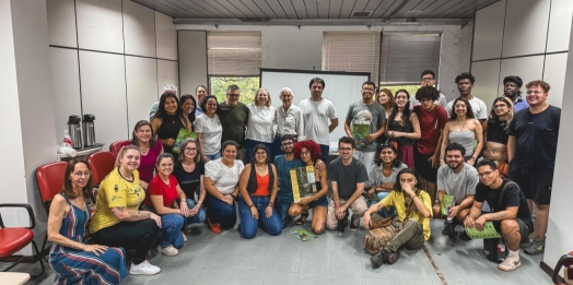 Filho de Luís Prestes e estudantes da UNILA visitam Memorial Coluna Prestes em Santa Helena