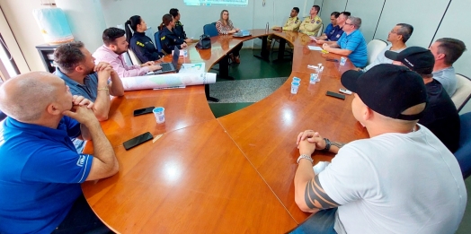 Governo Municipal e ACISMI reúnem órgãos de segurança para definir ações estratégicas da Expo São Miguel