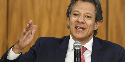 Haddad anuncia isenção de IR para quem ganha até R$ 5 mil