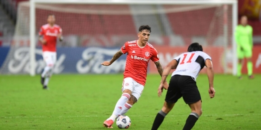 Inter enfrenta Olimpia hoje pressionado na Libertadores: Rede Costa Oeste transmite o duelo a partir das 20h45