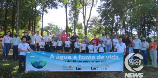 Lar Cooperativa promove em Santa Helena ação alusiva ao Dia Mundial da Água