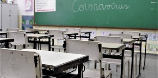 Mais quatro colégios estaduais registram casos de covid-19 em educadores