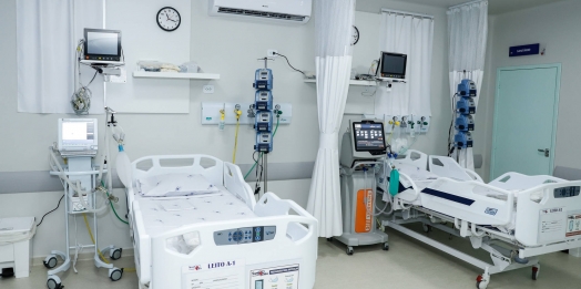 Média de mortes por covid-19 no país recua pelo terceiro dia