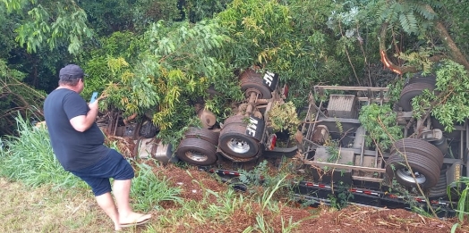 Medianeira: Motorista de carreta morre na BR 277