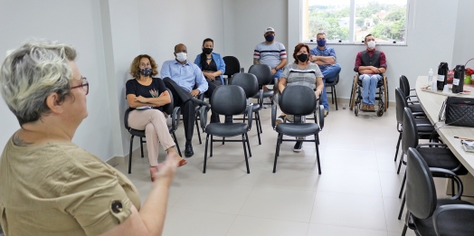 Medianeira: Secretária de Desenvolvimento Econômico apresenta equipe e plano de ações para vereadores